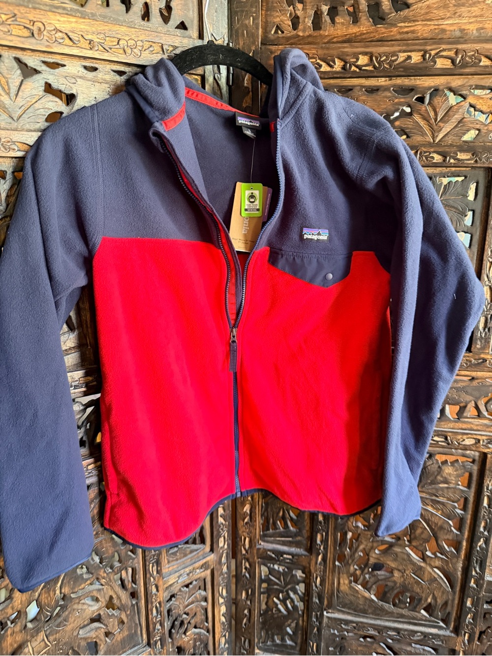 Patagonia Kids Red and Navy Full-Zip Fleece Hoodie